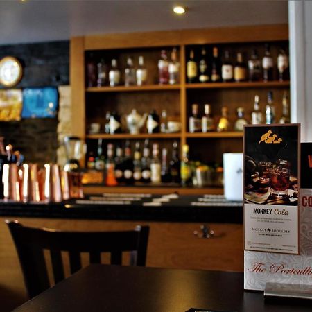 The Portcullis Hotel チッピング・ソドベリー エクステリア 写真