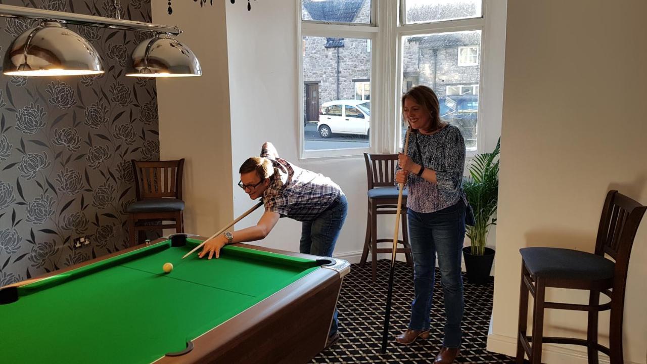 The Portcullis Hotel チッピング・ソドベリー エクステリア 写真